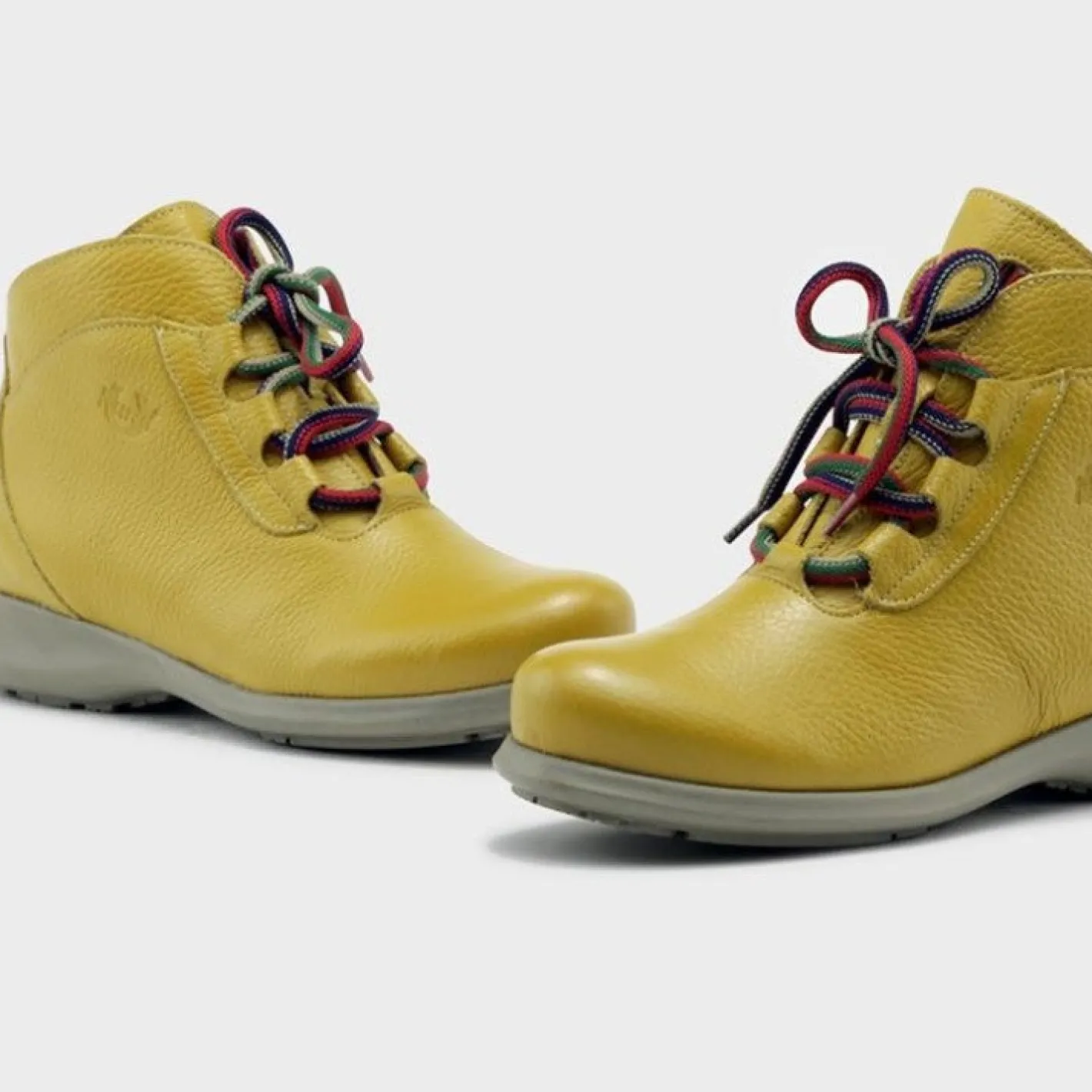 jose_saenz___mustard_ankl_4.webp Jose Saenz - 2082 Mustard Ankle Boots