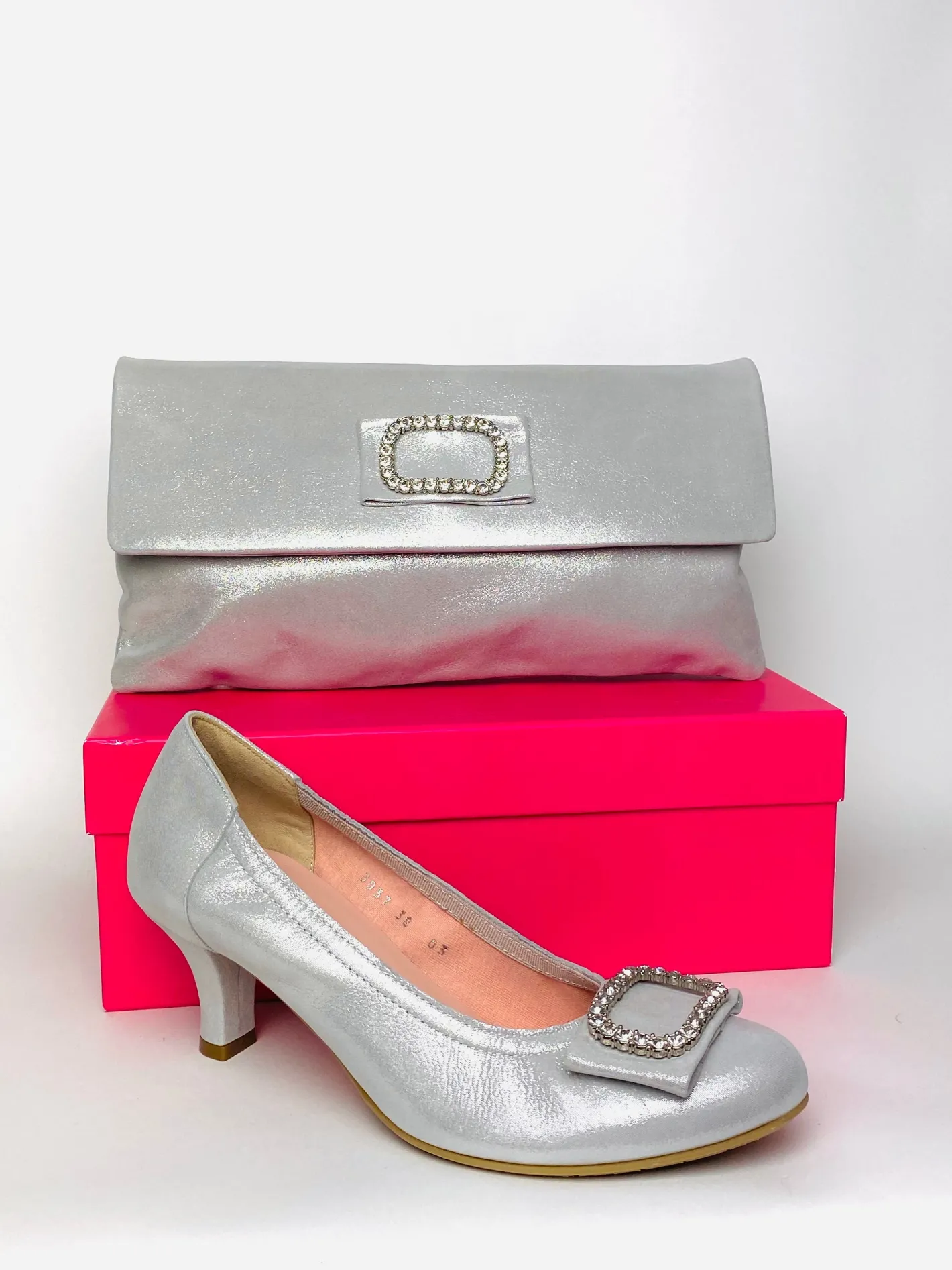 le_babe___silver_diamonte_3.webp Le Babe - 3037 Silver Diamonte Kitten Heel*
