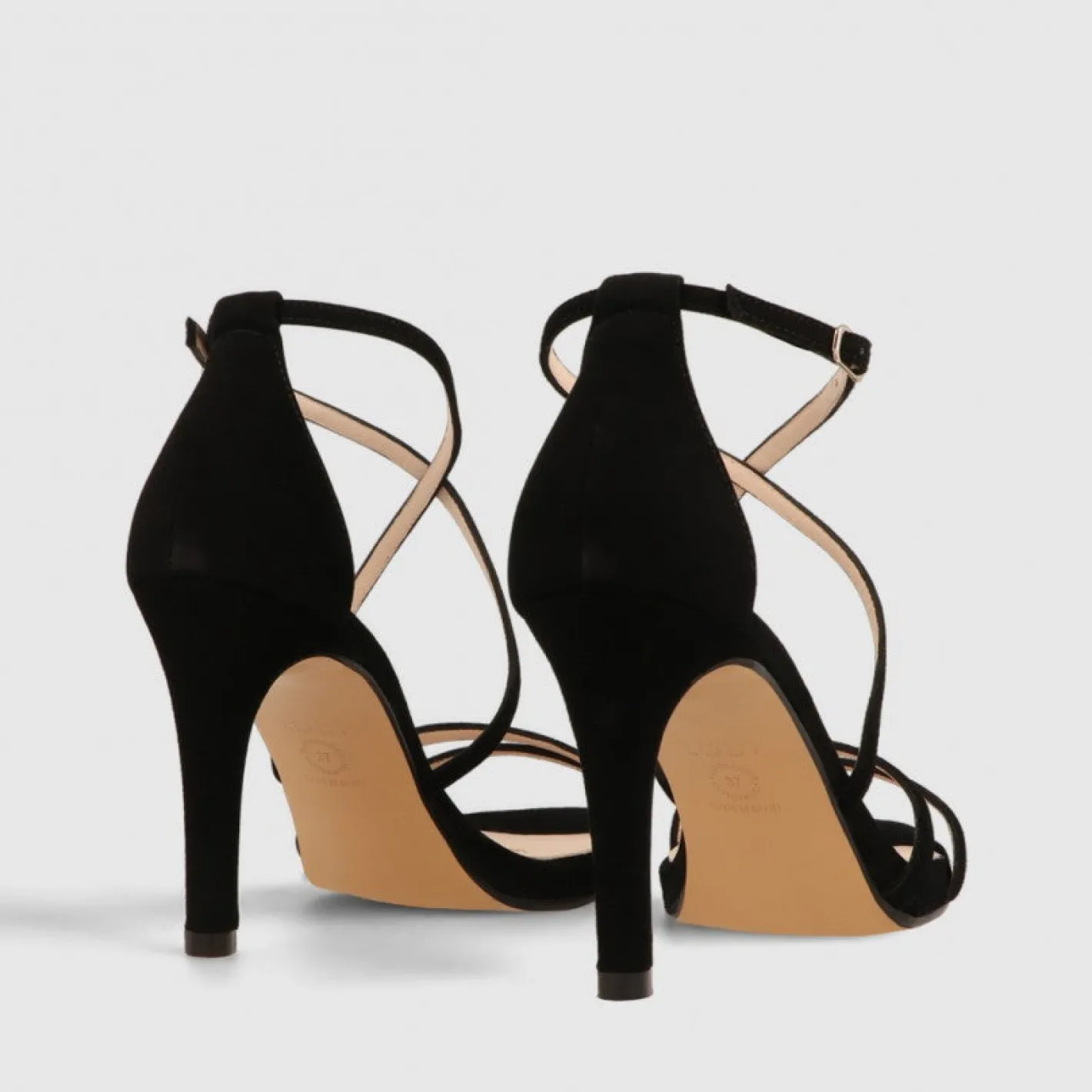 lodi__inriko_black_suede__3.webp Lodi - Inriko Black Suede Sandal