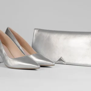 Lodi - Jona Silver Leather Court with a Kitten heel*