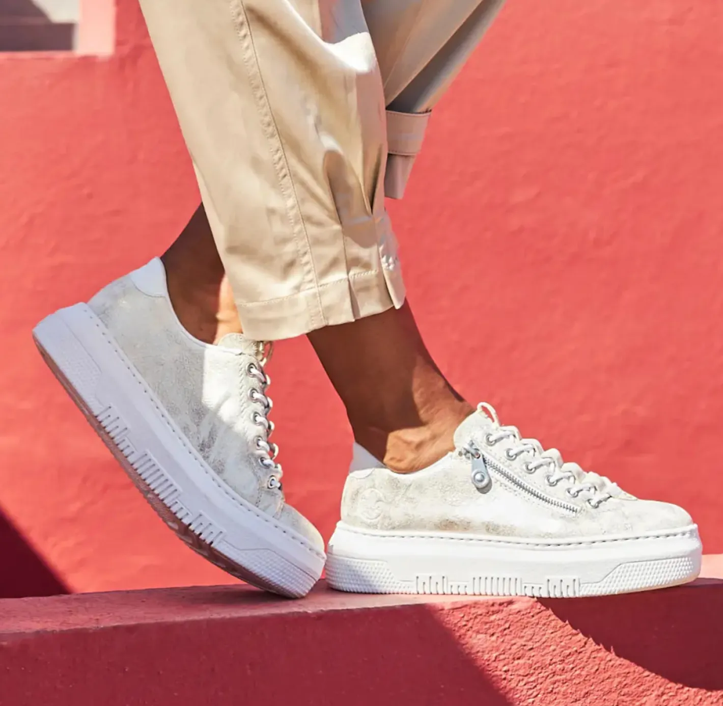 rieker__m_gold_elastic_tr_0.webp Rieker - M1953 Gold Elastic Trainer