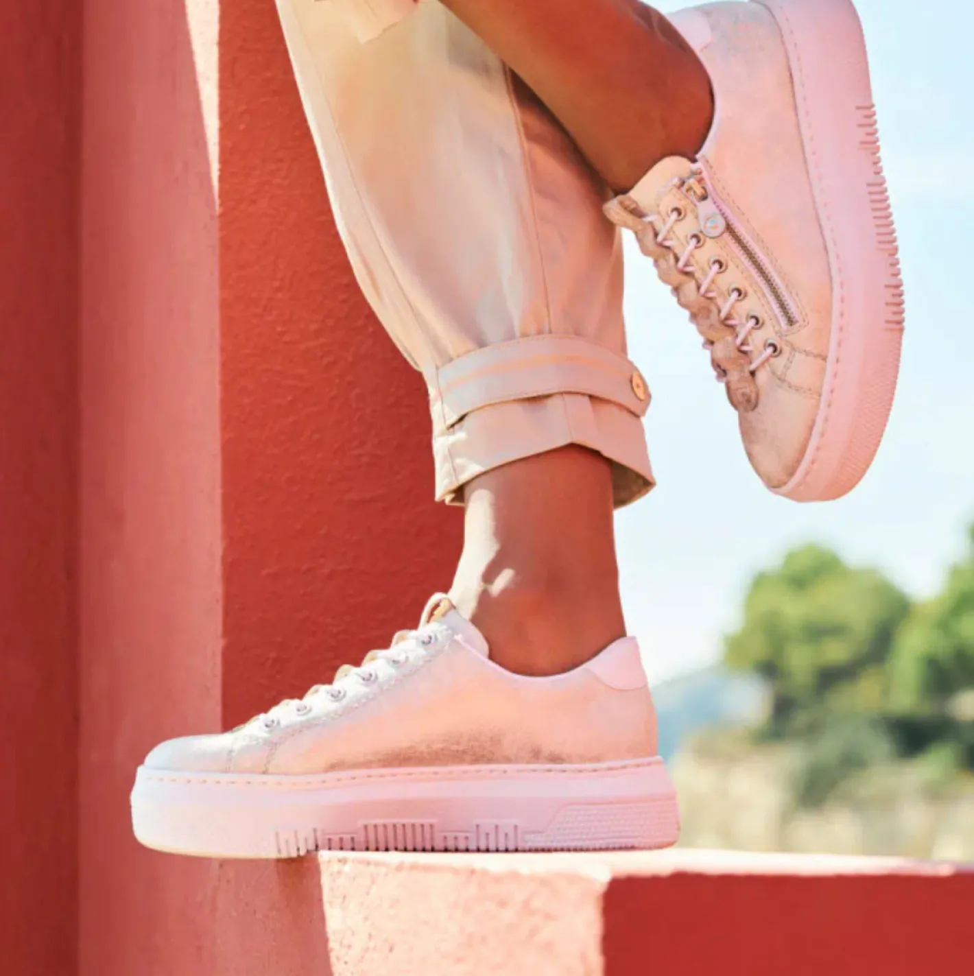 rieker__m_gold_elastic_tr_1.webp Rieker - M1953 Gold Elastic Trainer