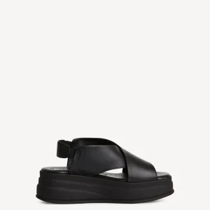 Tamaris -28303 Black Platform Sandal