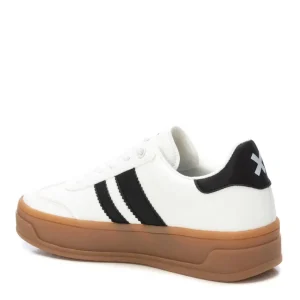 XTI - 143645 White Platform Trainer
